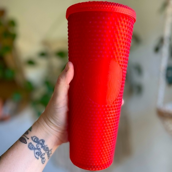Starbucks 2021 Red Studded Venti Cold Cup Tumbler 24oz – Limited Edition Holiday - Picture 1 of 7